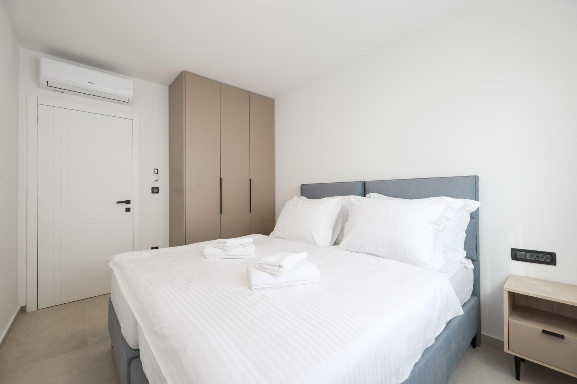 Deluxe Apartments Privlaka On The Sand Bilik gambar